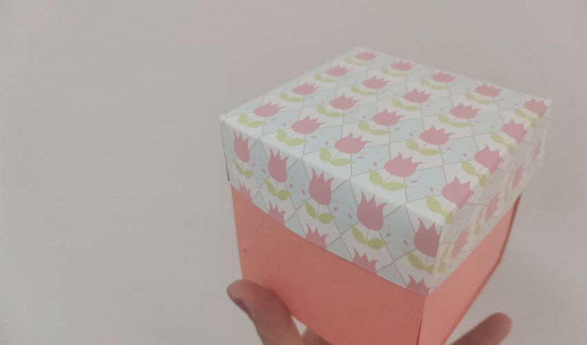 איך מכינים קופסה נפתחת למתנה